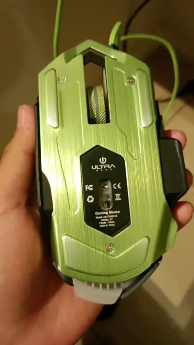 Mouse gamer Ultra Thunder con cable - miniatura 2