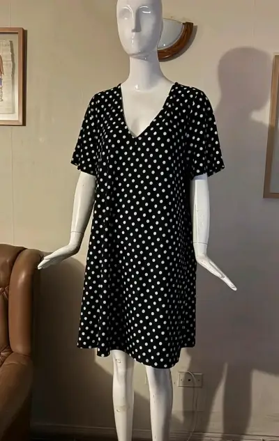 Vestidos H&M, Tatiene, Zara - miniatura 5