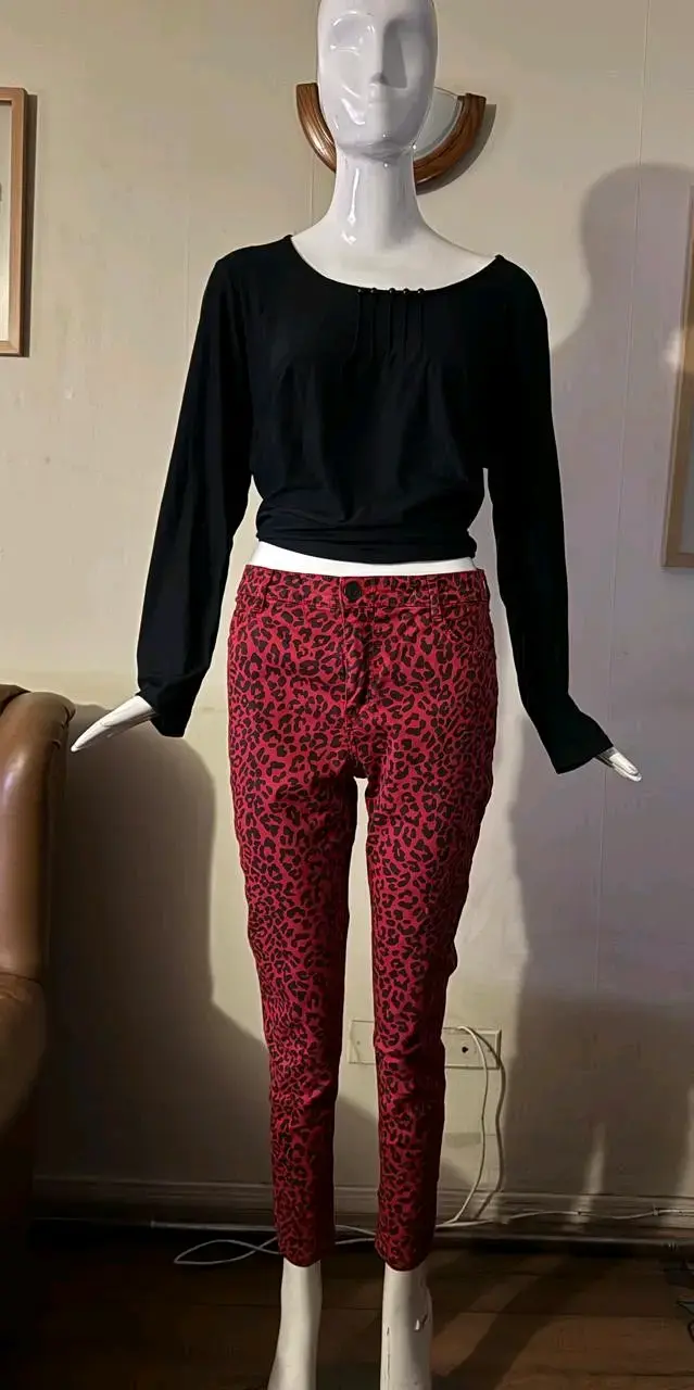 Vestidos, pantalones, polera - 4
