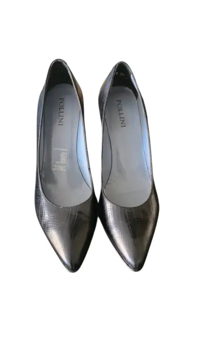 Zapatos de tacón negros elegantes - miniatura 2