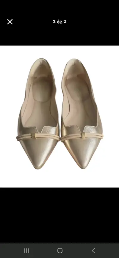 Zapatos planos dorados elegantes - miniatura 2