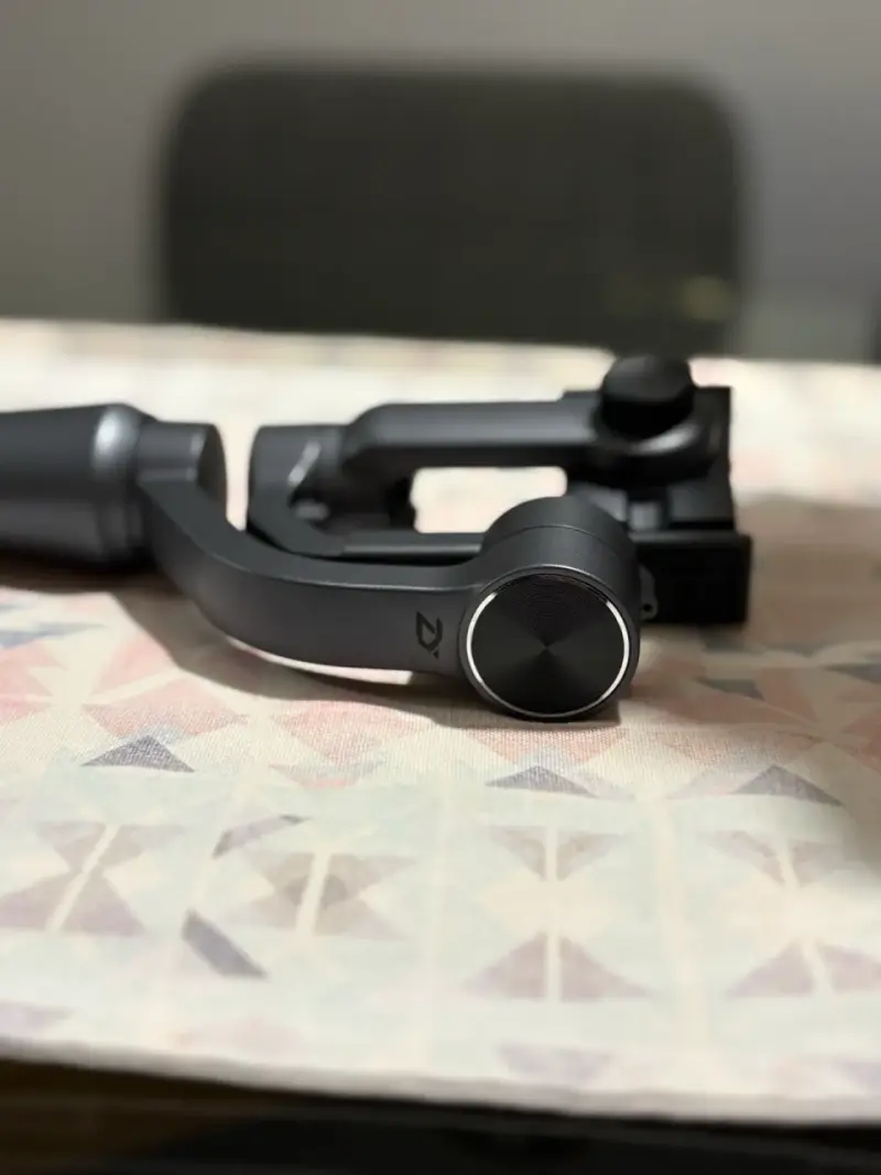 Estabilizador gimbal Zhiyun para smartphone - 6