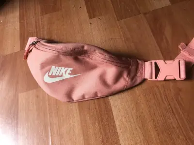 Banano Nike - miniatura 1