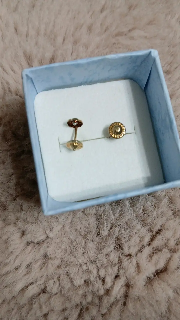Aros de oro  con circonitas brillantes - 2