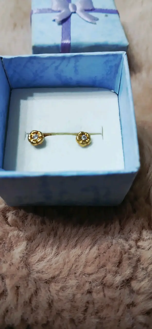 Aros de oro  con circonitas brillantes - 4