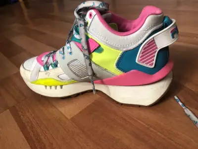 Zapatillas fila retro - miniatura 5