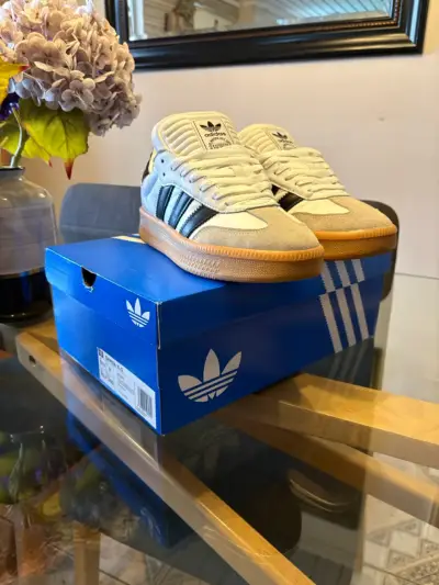 Zapatillas Adidas Samba OG blancas y negras - miniatura 1