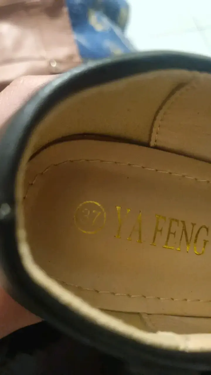 Zapatos de tacón negro con hebilla - 3