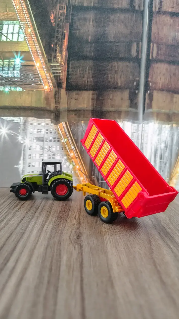 Tractor de juguete Claas Axion verde - 3