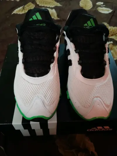 Zapatillas deportivas Adidas - miniatura 1