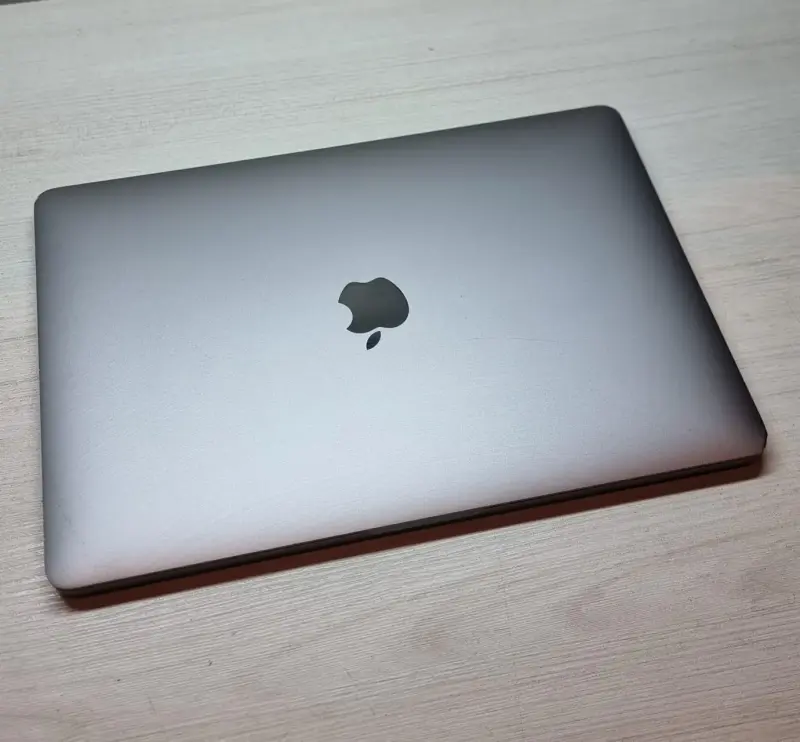 MacBook Pro - 2