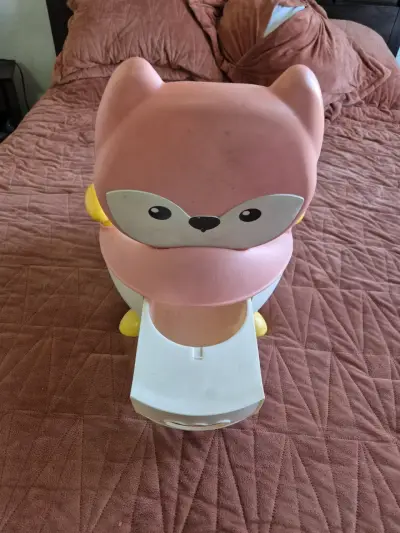 Bacinica infantil rosa con diseño de zorro - miniatura 2