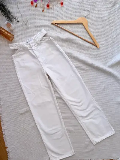 Pantalones blancos de mezclilla Zara 36 - miniatura 1