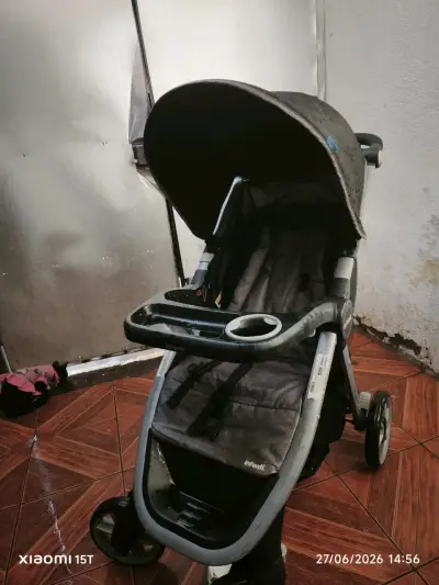 Coche de bebé Infanti plegable negro - miniatura 2