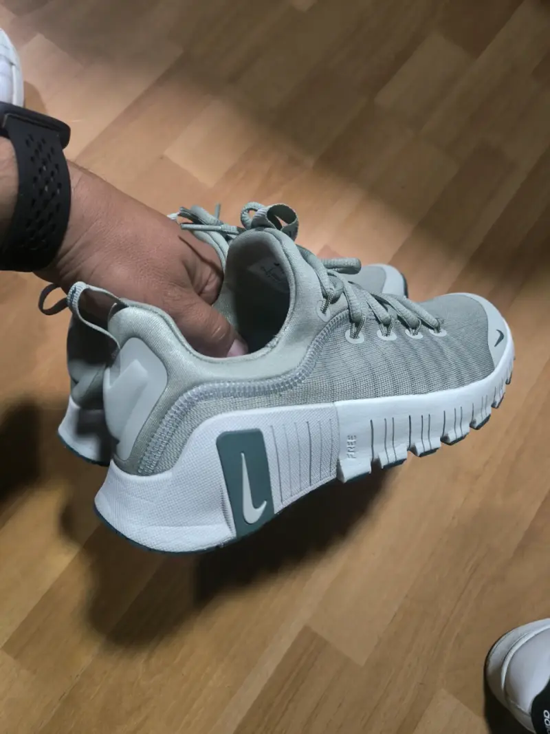 Zapatillas deportivas Nike gris claro - 2