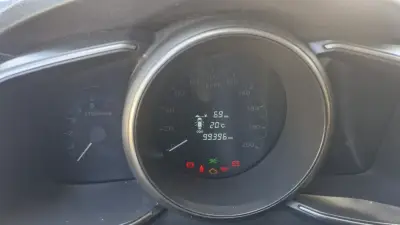 SUV familiar en buen estado - miniatura 4