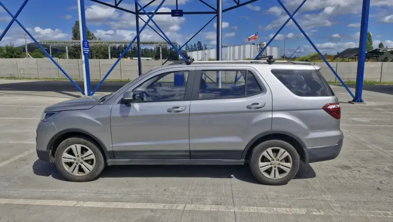 SUV familiar en buen estado - 5