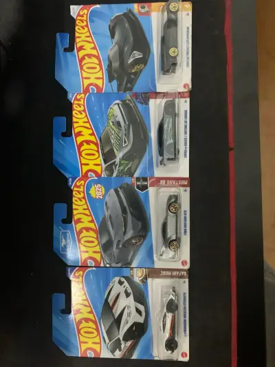 Set de autos Hot Wheels edición especial - miniatura 2