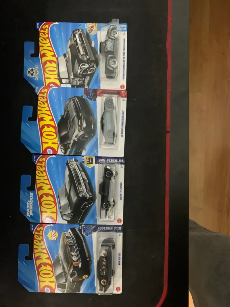 Set de autos Hot Wheels edición especial - 4