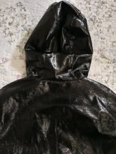Chaqueta hombre Zara talla M negra con capucha - miniatura 6