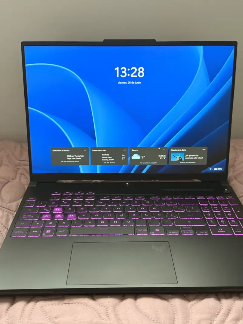 Laptop ASUS TUF 16 - 2