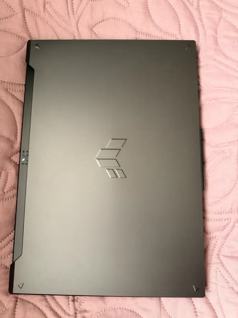 Laptop ASUS TUF 16 - 4