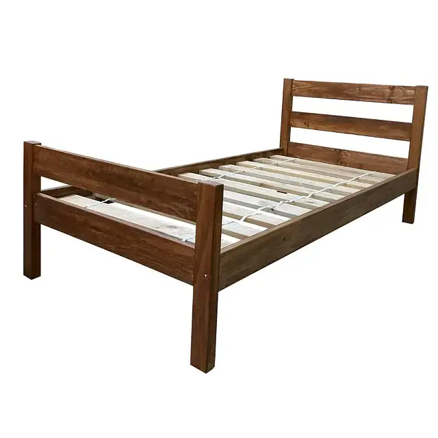 Cama plaza y media de madera resistente