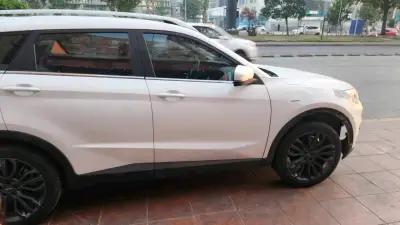 Jetourx70 - miniatura 2