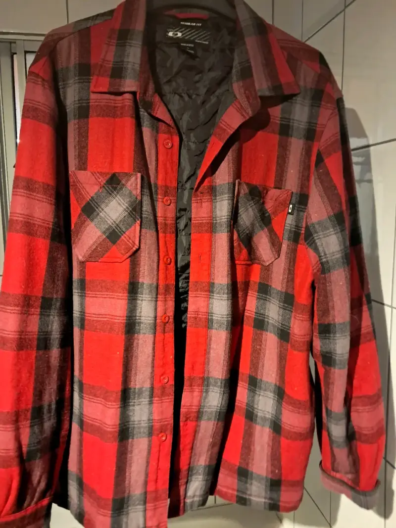 Chaqueta Camisa de franela a cuadros roja y negra - 2