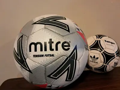 Balón de futsal Mitre Tension - miniatura 1