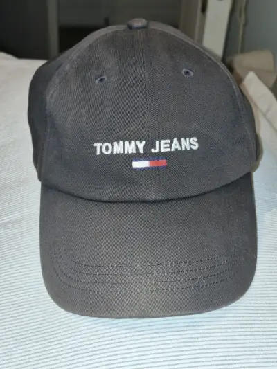 Gorra Tommy Jeans negra unisex - miniatura 1