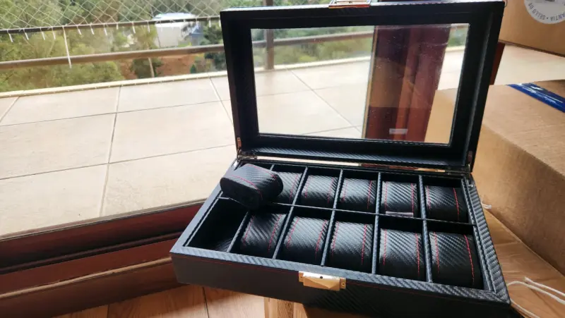 Caja organizadora para relojes de fibra de carbono - 1
