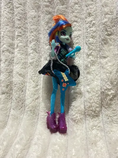Equestria Girl Rainbow Dash 🎀✨ - miniatura 2