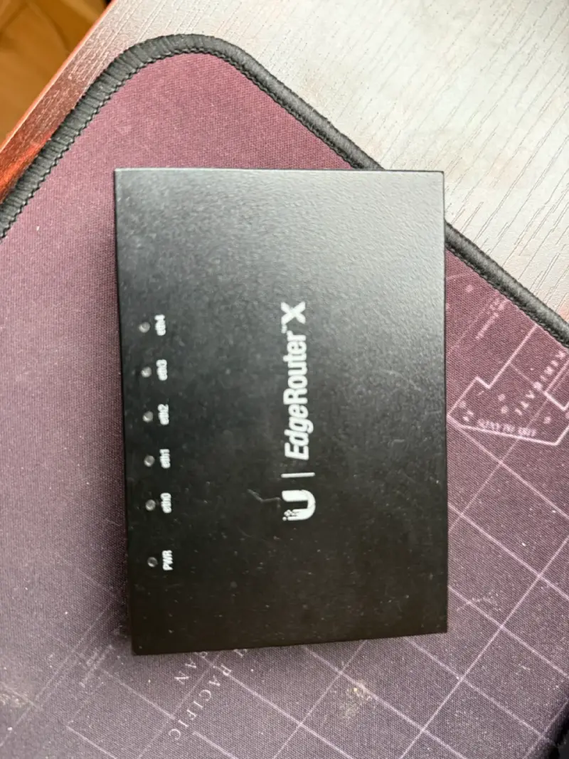 Router Ubiquiti EdgeRouter X - 3