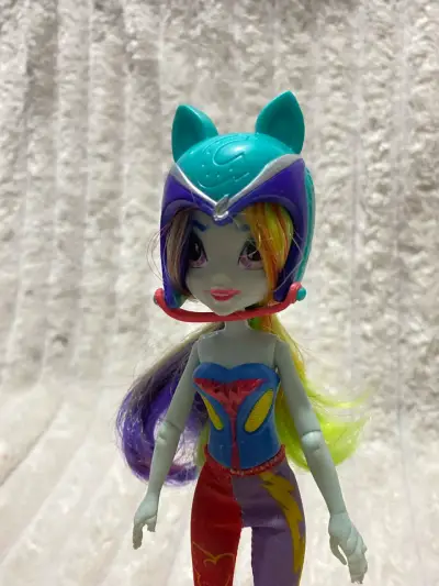 Equestria Girl Rainbow Dash 🎀 - miniatura 2