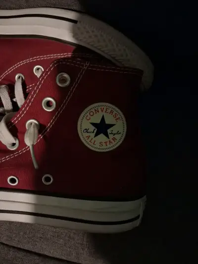 Zapatillas converse color rojo - miniatura 3