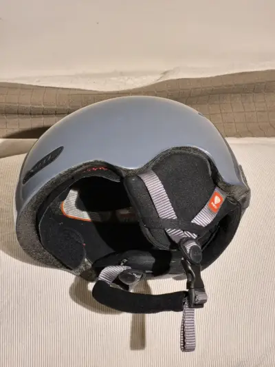 Casco de Ski gris con ajuste - miniatura 1