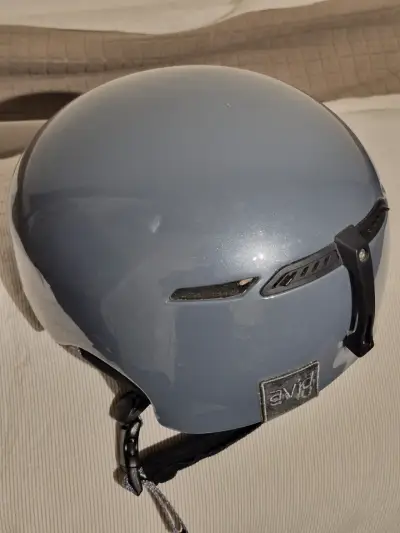Casco de Ski gris con ajuste - miniatura 3