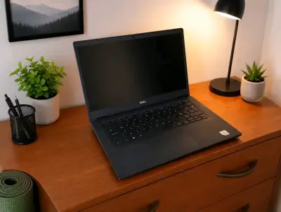 Laptop Dell Latitude 3140 i5 10th 16 ram 512 ssd - miniatura 1