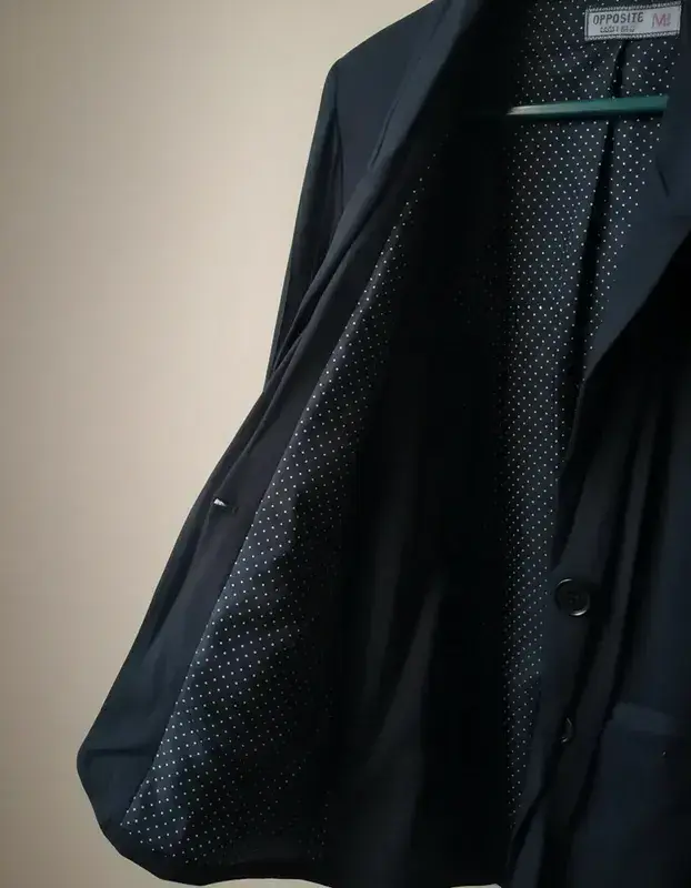 Blazer negro elegante para mujer - 3