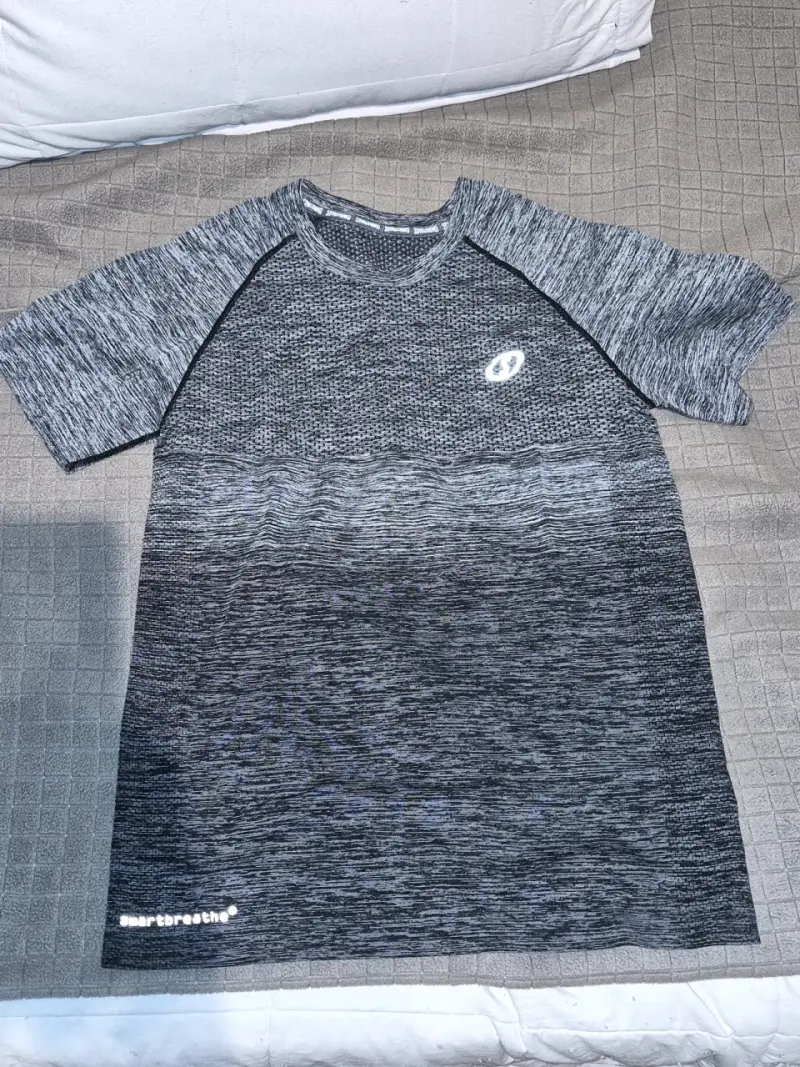 Polera deportiva Spalding gris - 2