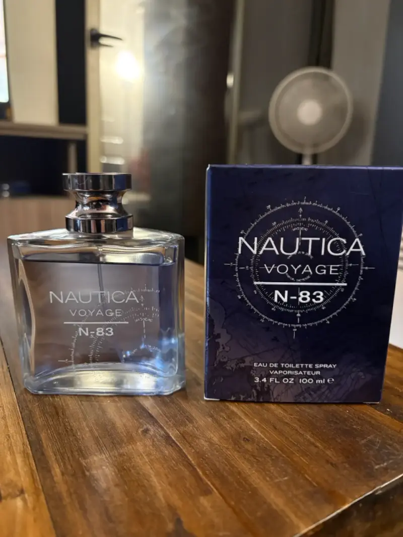 Perfume Bentley + Náutica + ungaro - 2