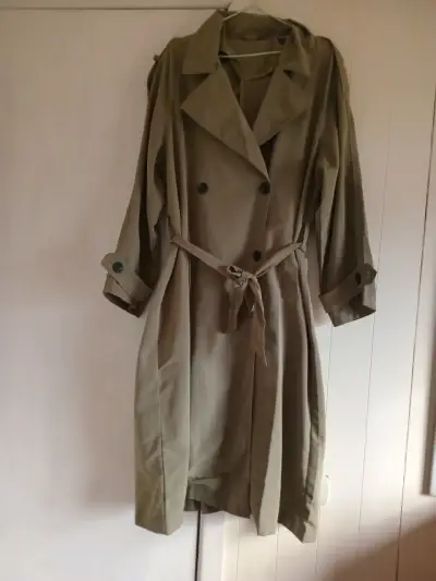 Abrigo trench coat beige para mujer - miniatura 1