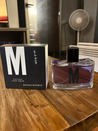 Perfume Gold Rush+ M de banana republic + oxigene - miniatura 3