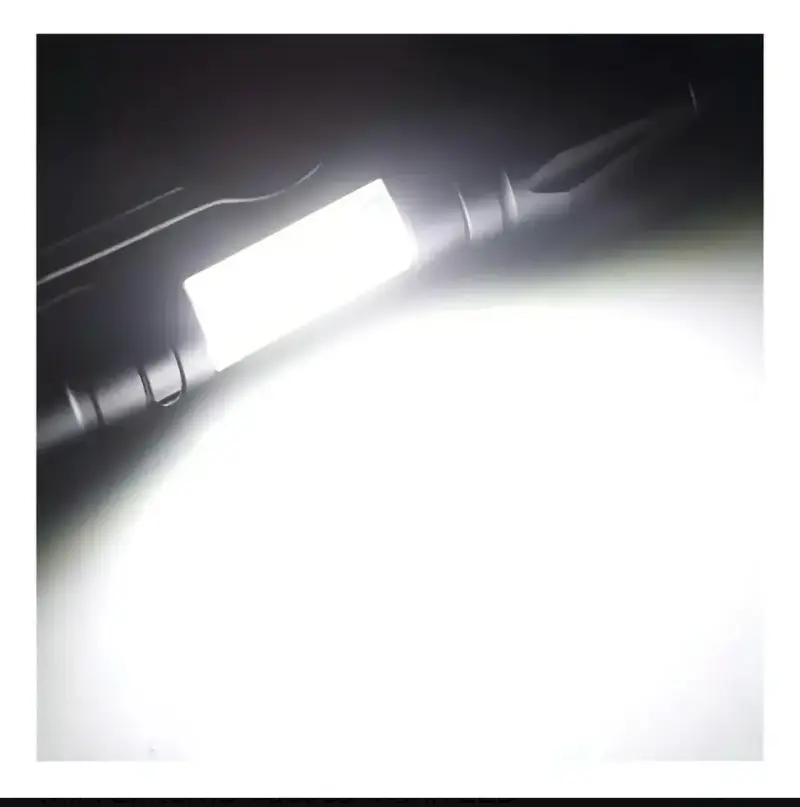 Linterna LED recargable portátil - 6