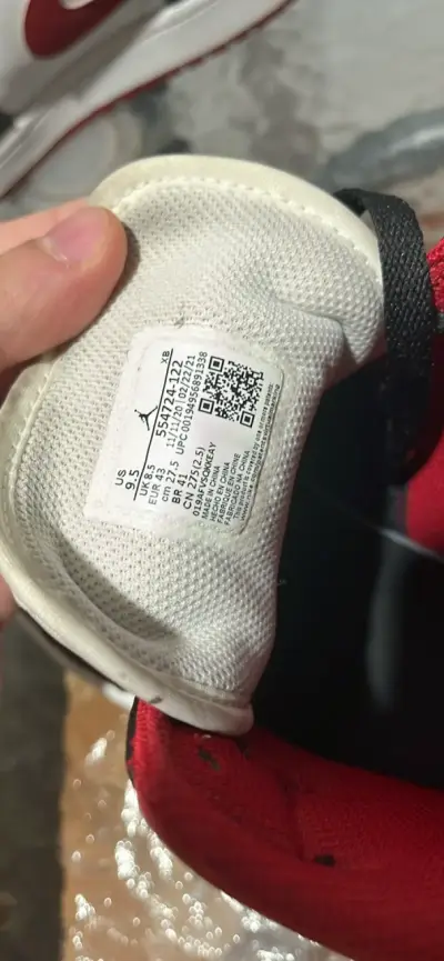 Zapatillas deportivas Air Jordan blancas y negras - miniatura 4