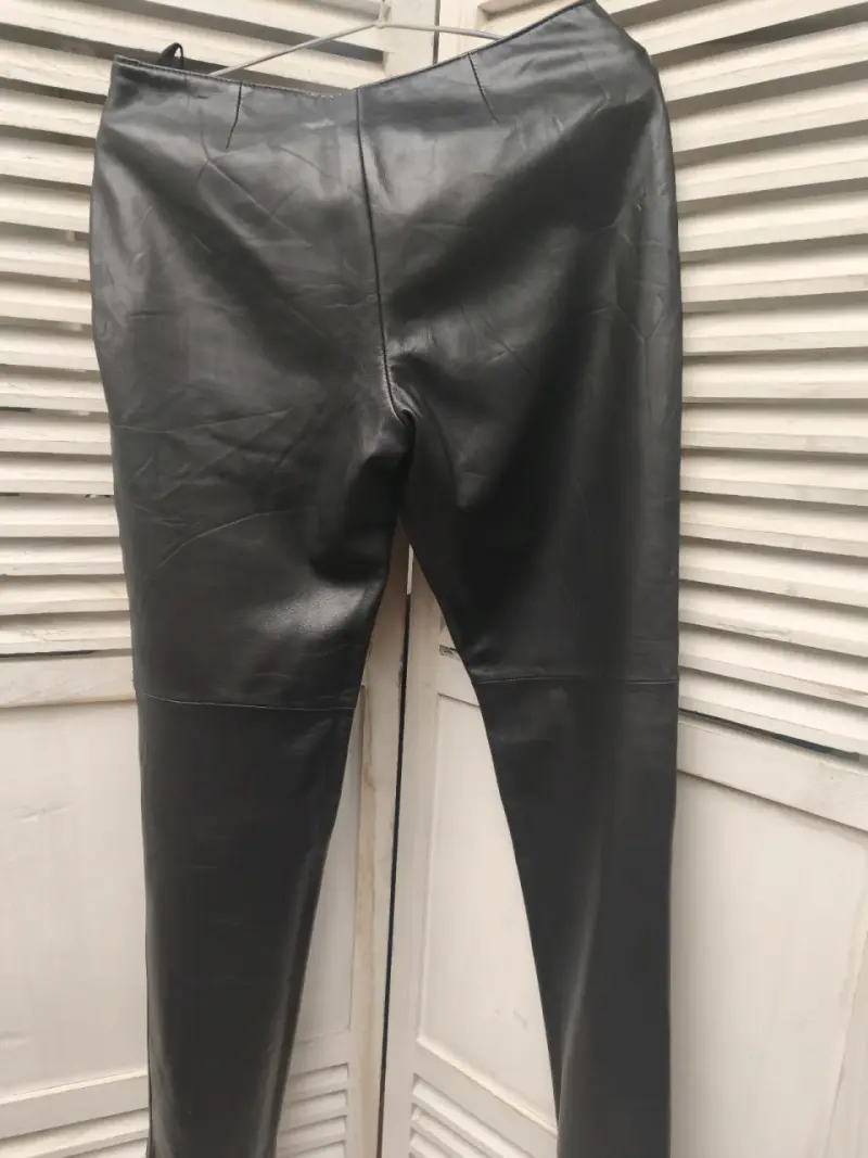 Pantalones de 100%cuero negro para mujer - 3
