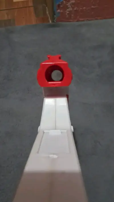 Lanzador Nerf Fortnite rojo y blanco - miniatura 3