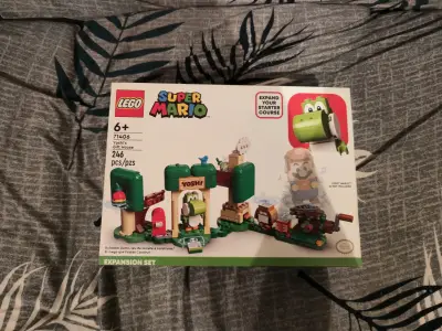 Set de Expansión LEGO Super Mario Casa de Regalos de Yoshi - miniatura 1