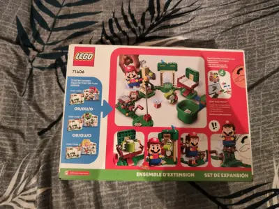 Set de Expansión LEGO Super Mario Casa de Regalos de Yoshi - miniatura 2